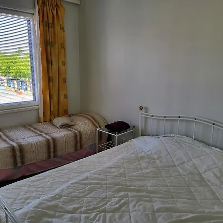 Apartment Two Near Harbour Turku